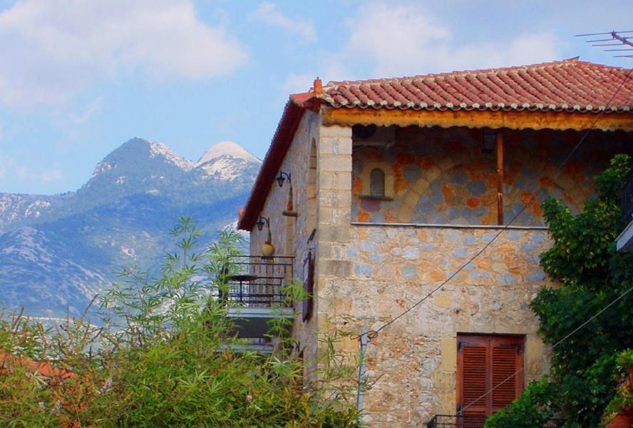 Kastro Aggeliki Apartment Kardhamili Exterior foto
