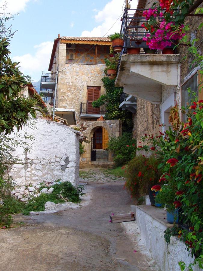 Kastro Aggeliki Apartment Kardhamili Exterior foto