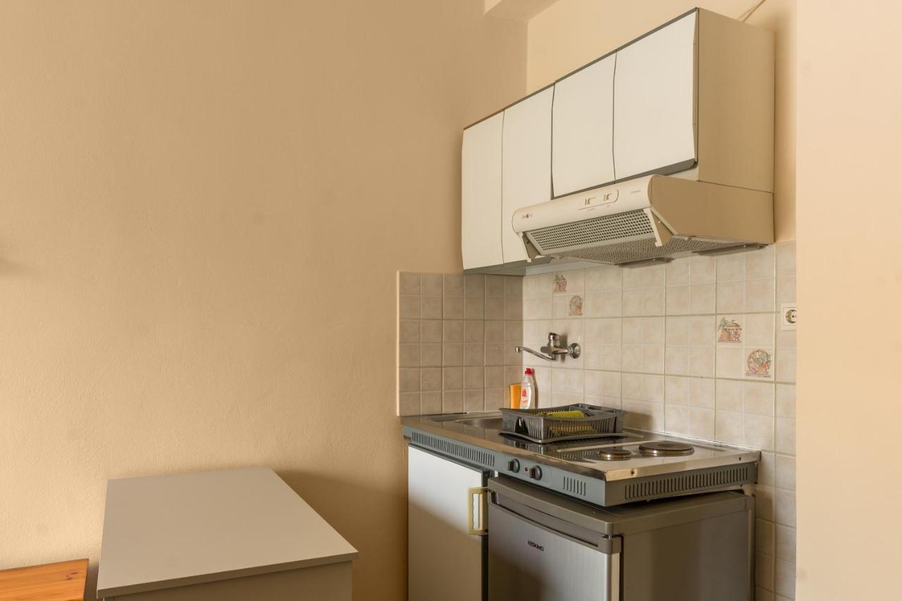 Kastro Aggeliki Apartment Kardhamili Exterior foto